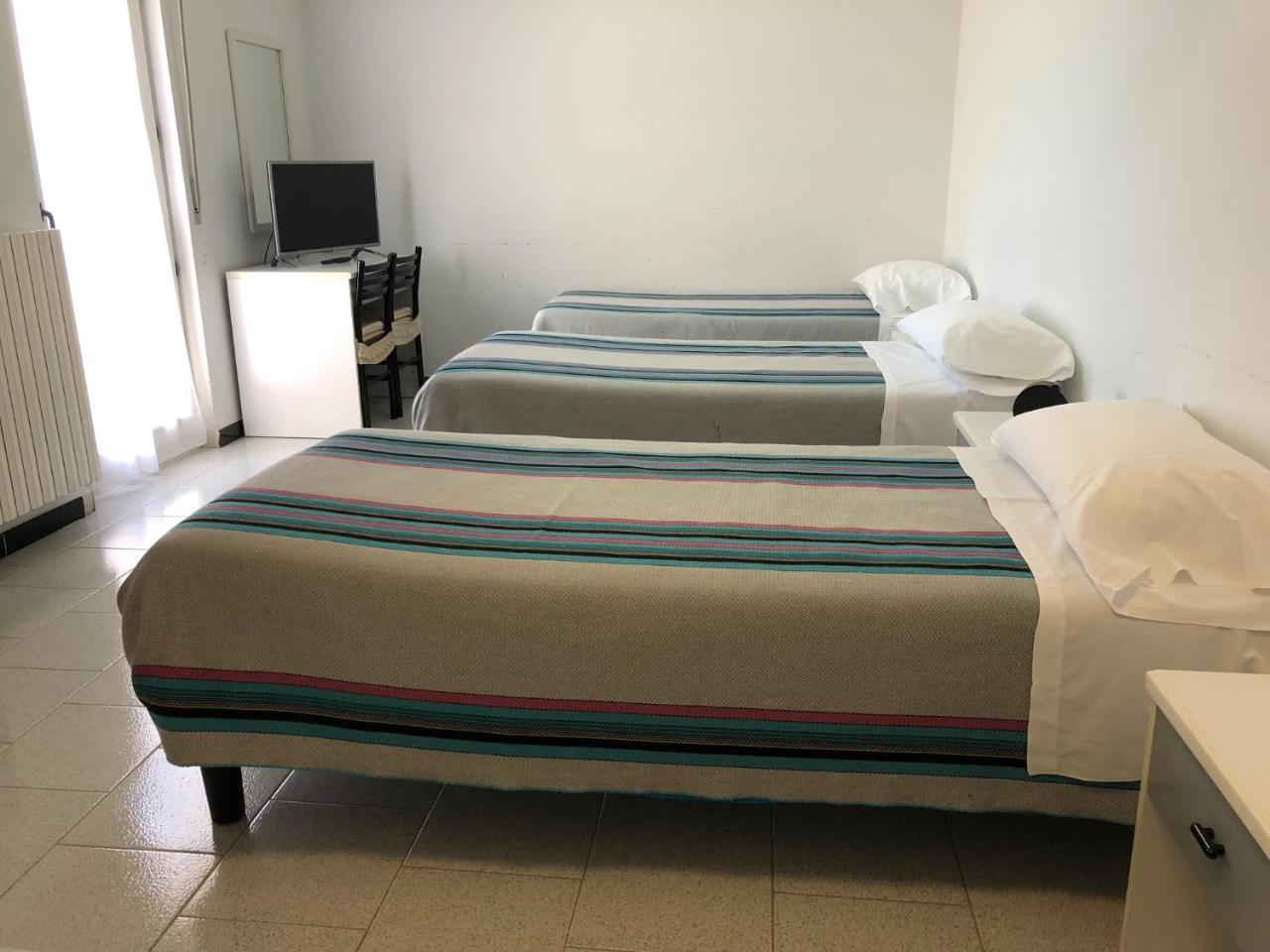 Hotel Lo Zodiaco Oppido Lucano Exterior photo