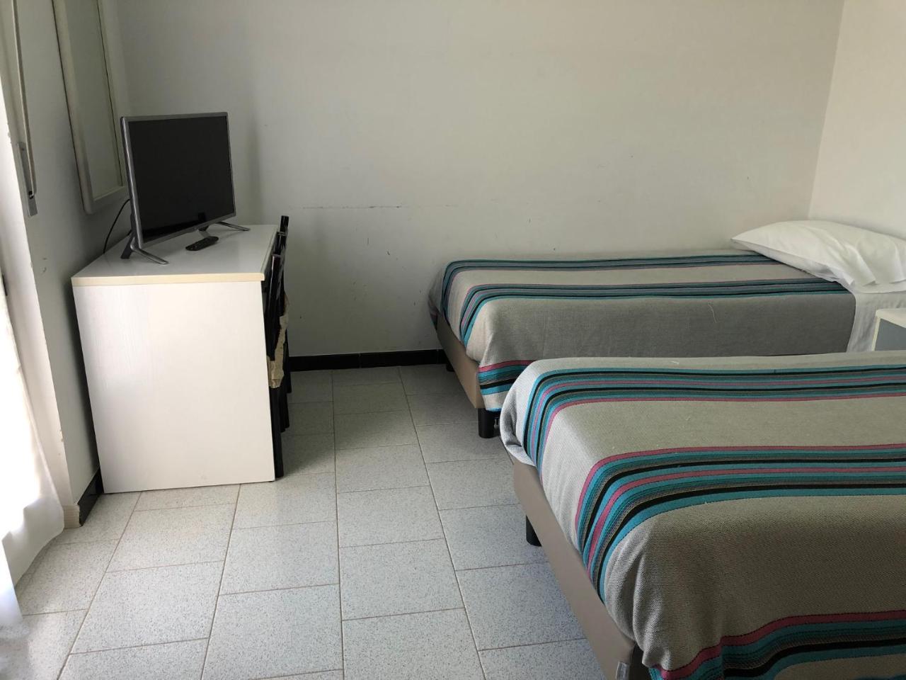 Hotel Lo Zodiaco Oppido Lucano Exterior photo